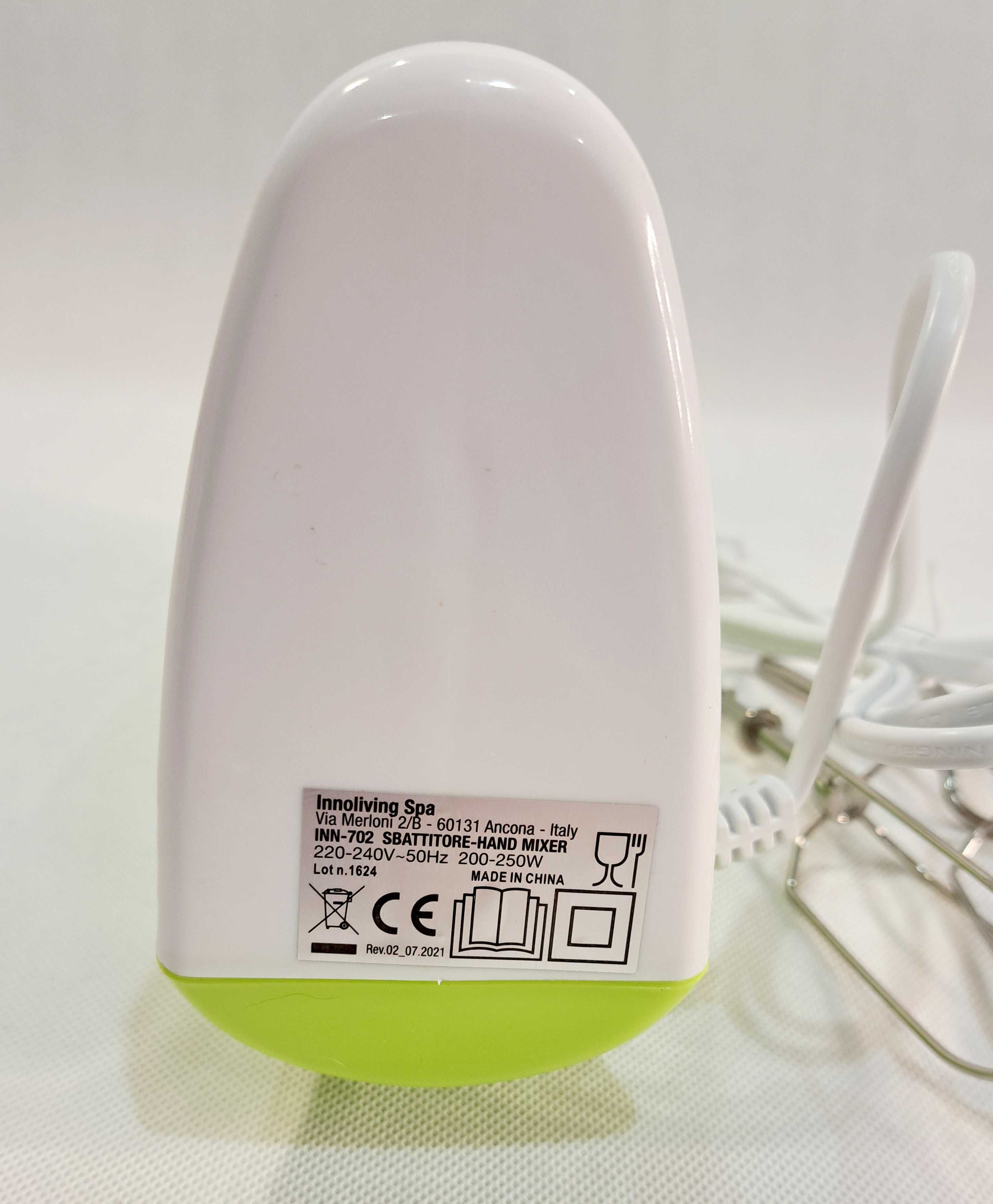 Elektryczny mikser ręczny Innoliving INN-702, moc 250 W