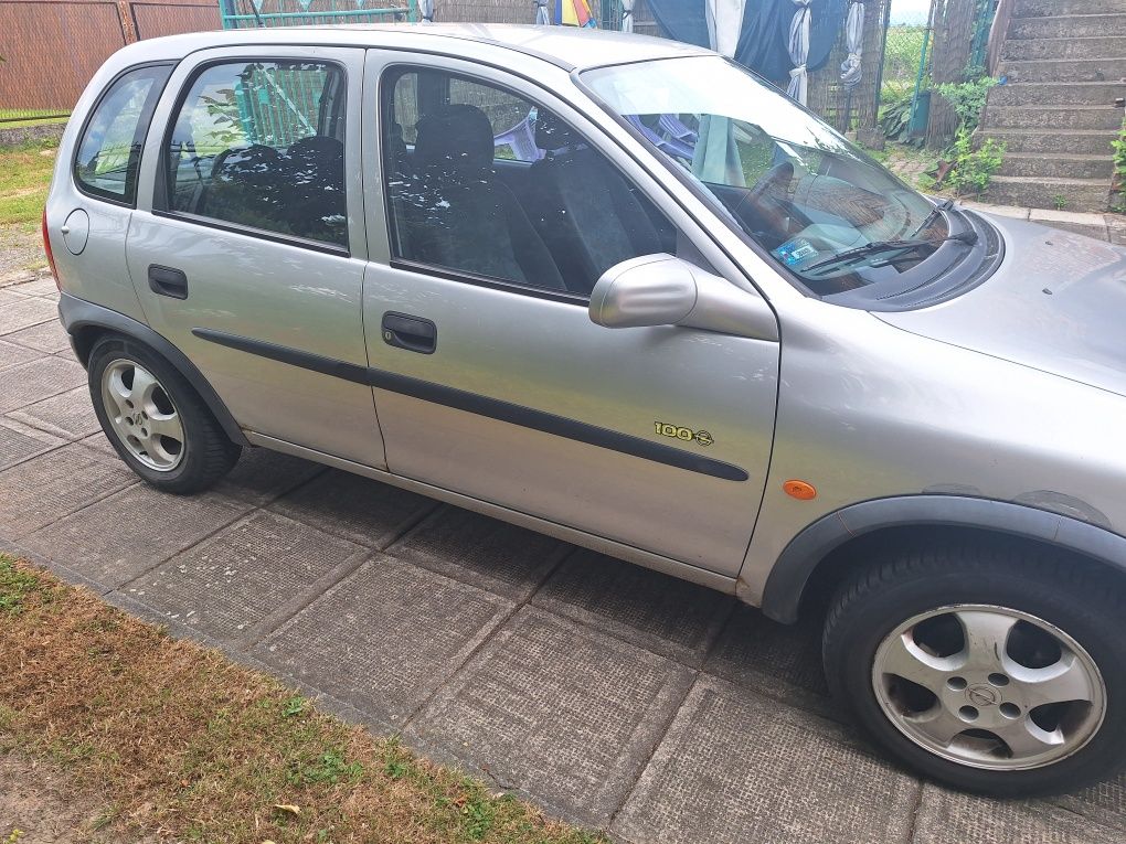 Opel Corsa B 1.2