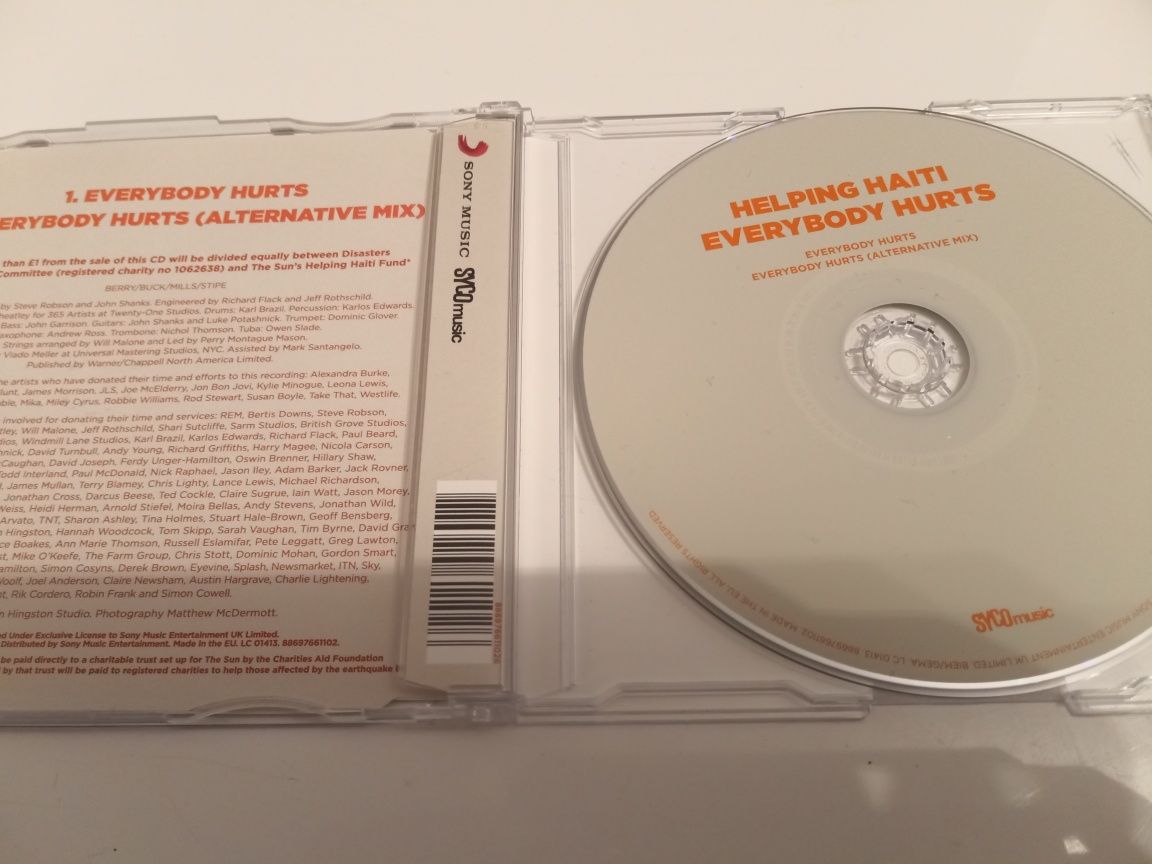 Helping Haiti: Everybody Hurts , cd 2010 r.