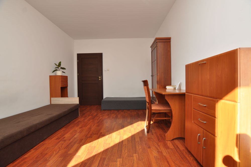 Mieszkanie dla 7-8 osób od 10 października | 2 balkony, wifi i parking