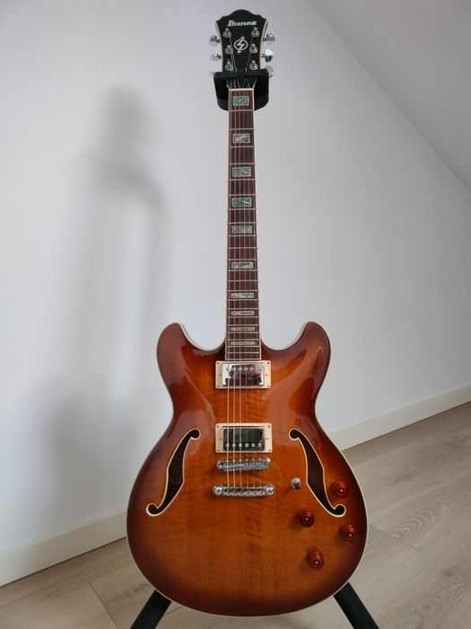 Ibanez AS83 c/ hardcase
