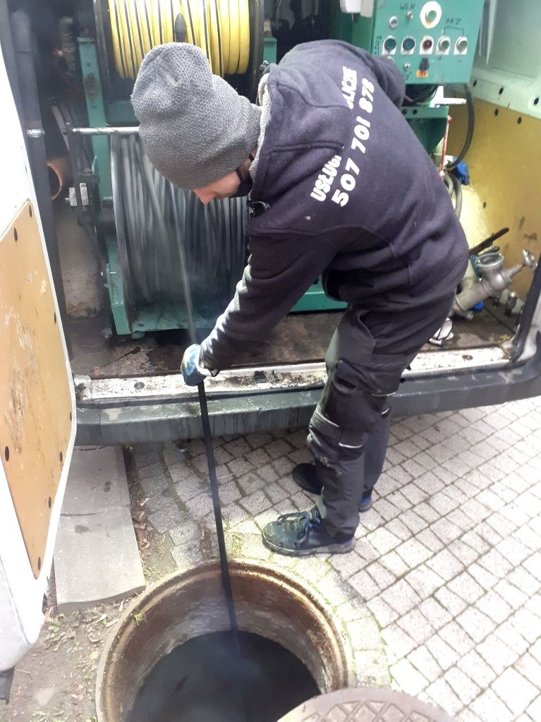 Hydraulik-Udrażnianie rur,Monitoring kanalizacji WUKO