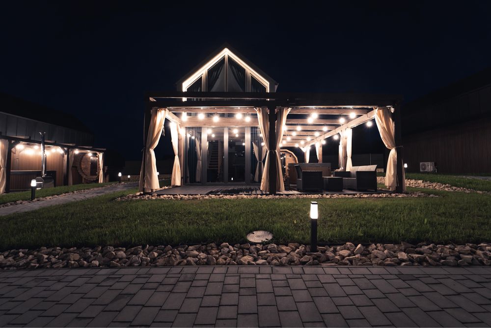 VILLAGE RESORT prywatne jacuzzi & sauna dom domki na wynajem panieński