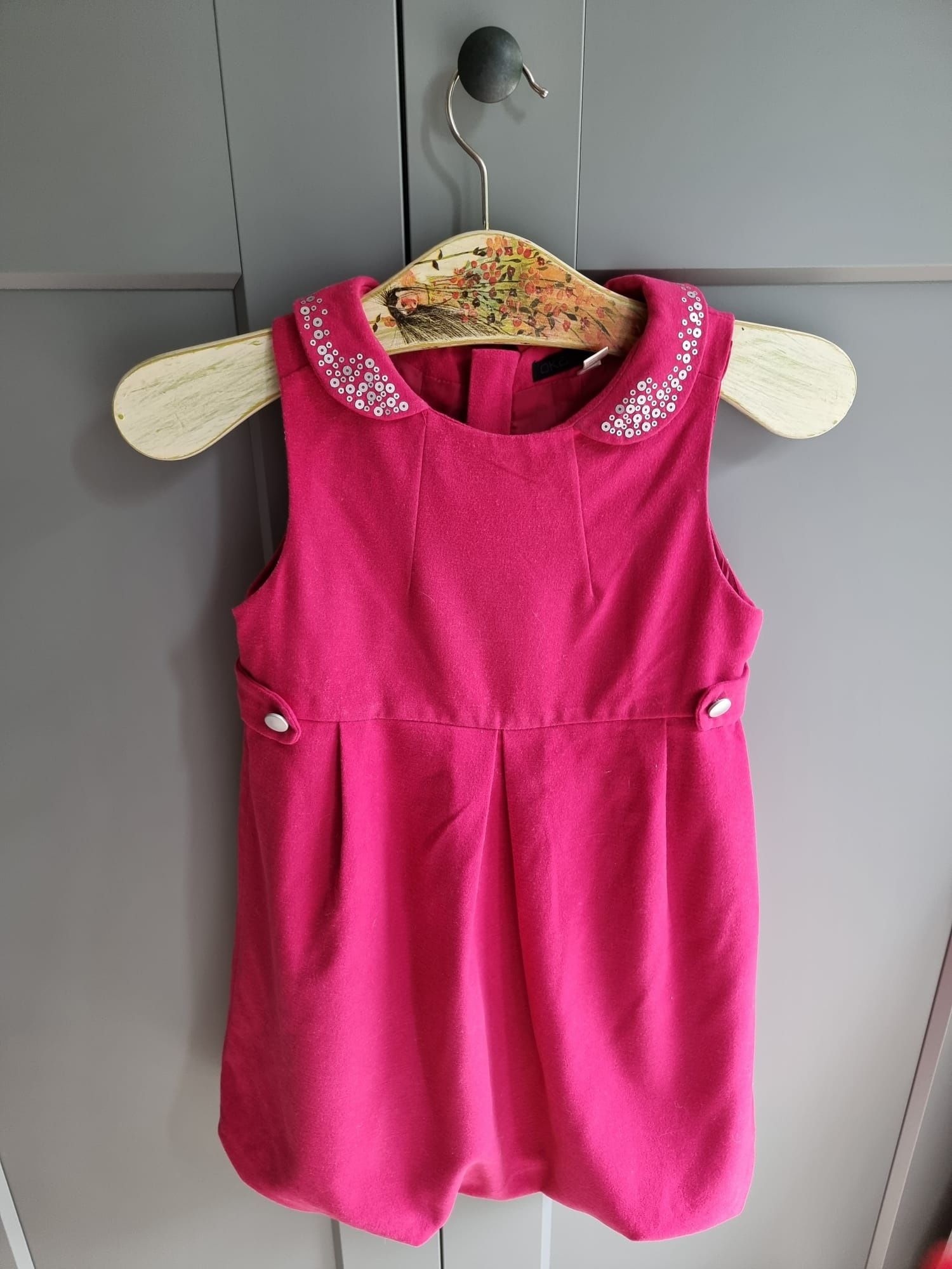 Nowa różowa sukienka Okaudi 8 lat wizytowa,elegancka
