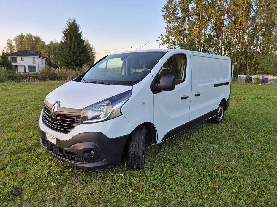 Renault Trafic  2x drzwi przesuwne, Webasto, Pneumatyczny fotel,1Rejestracja15.05.2018