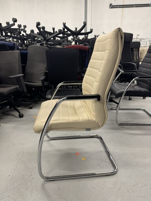 Fotele Konferencyjne,biurowe, Eco Skóra uzywane i Poleasingowe