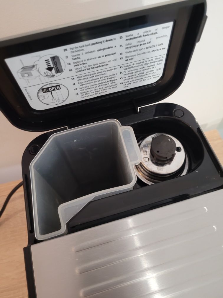 Ekspres DELONGHI Stilosa EC 260.BK