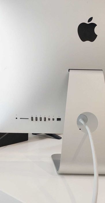 Apple imac 21.5" | late 2013 | Intel i5 2.9 GHz | 8gb | 1 TB HD64585813940226124