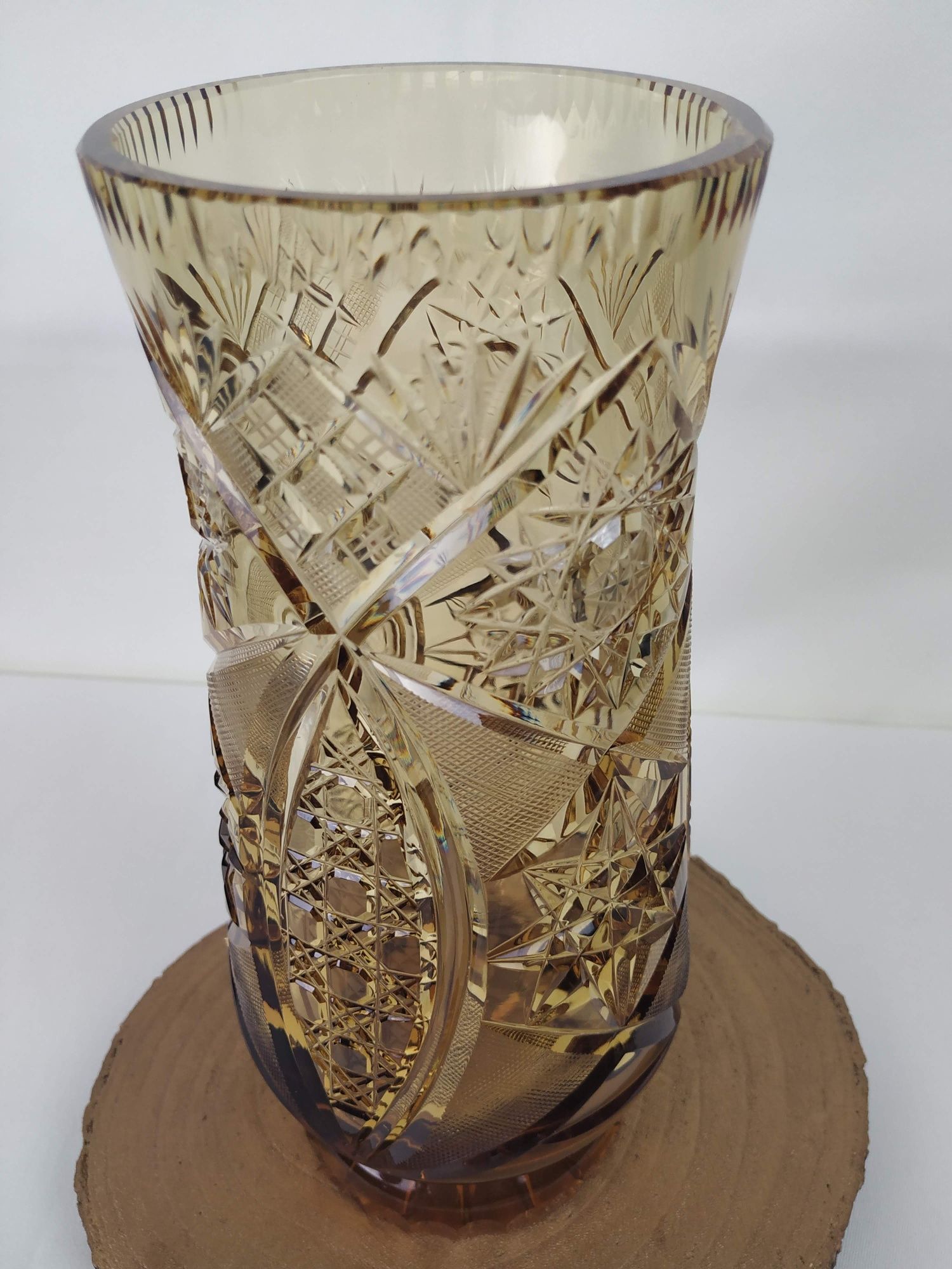 Kryształowy Wazon Amber