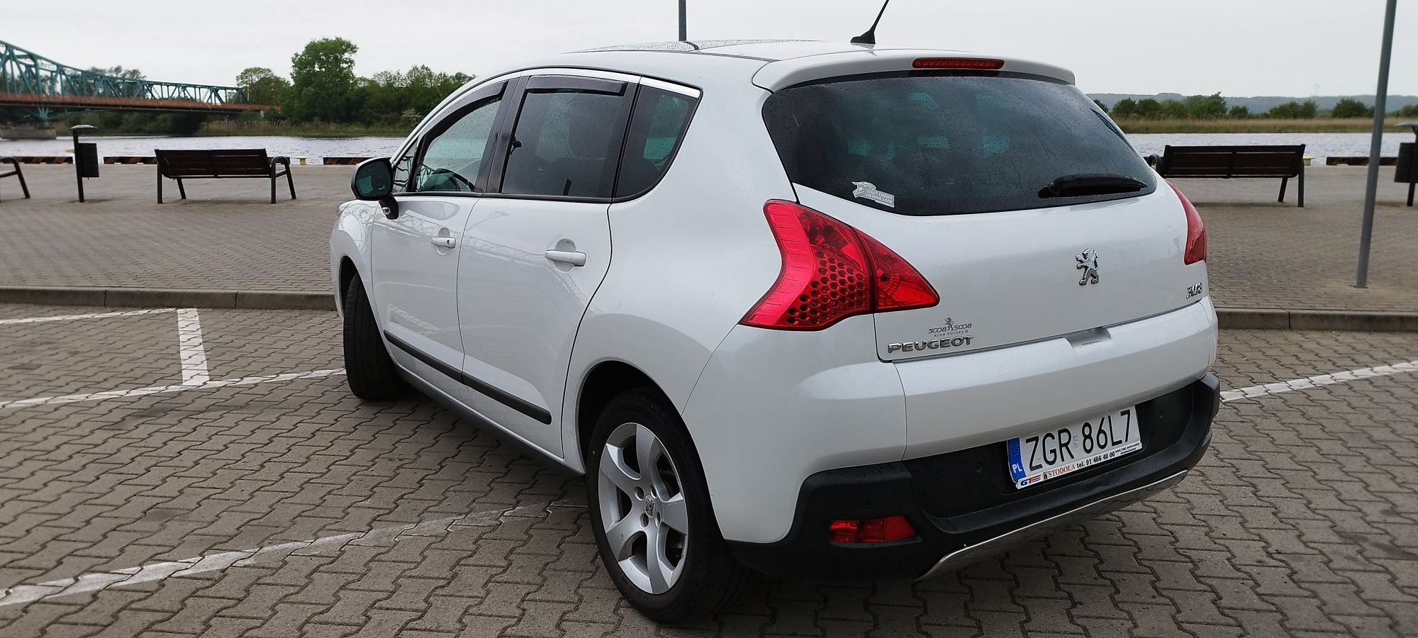 Peugeot 3008   1.6 HDI