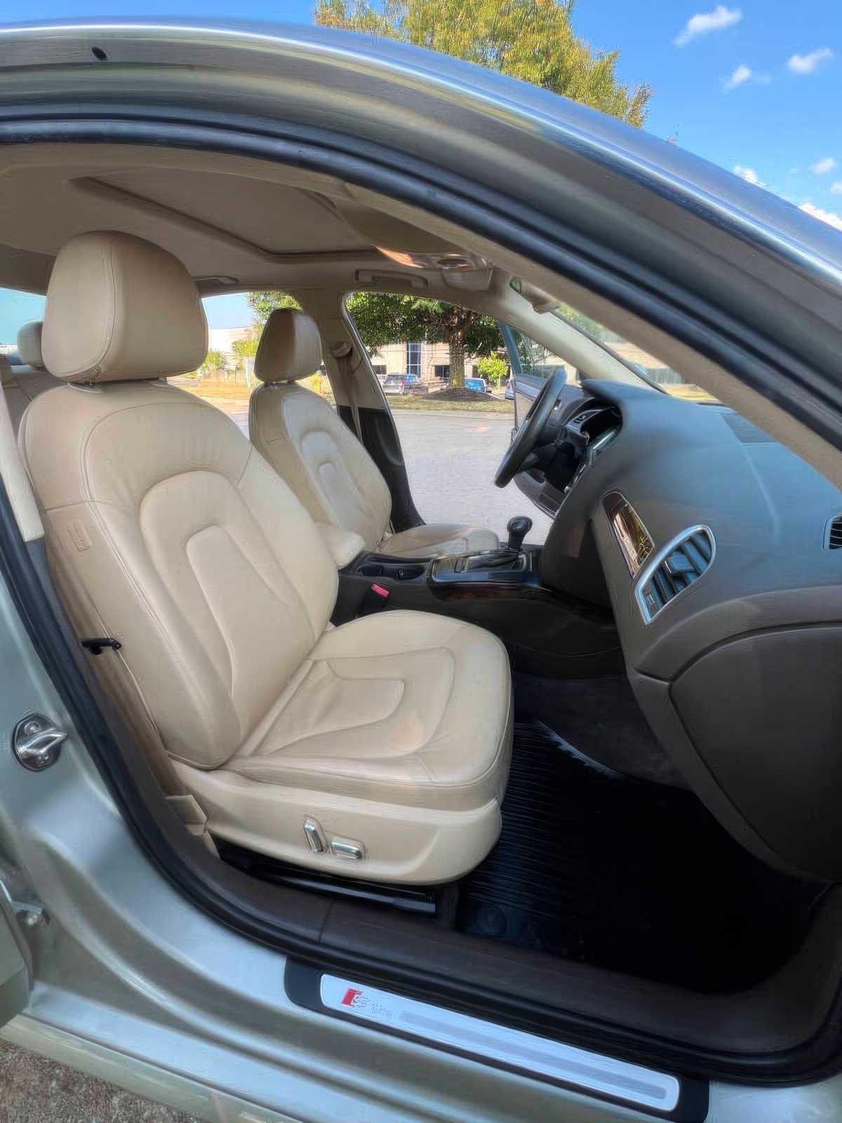 2014 Audi A4 2.0T quattro Premium Plus
