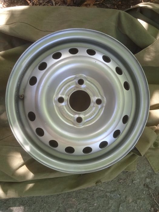 Диск колеса ланос оригенал.