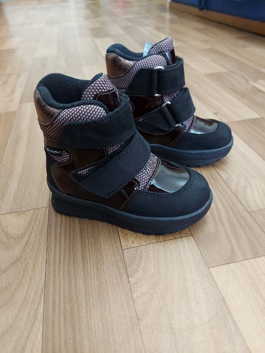 Зимние новые  ботинки для девочки 21р,Sympatex, натуральная кожа.