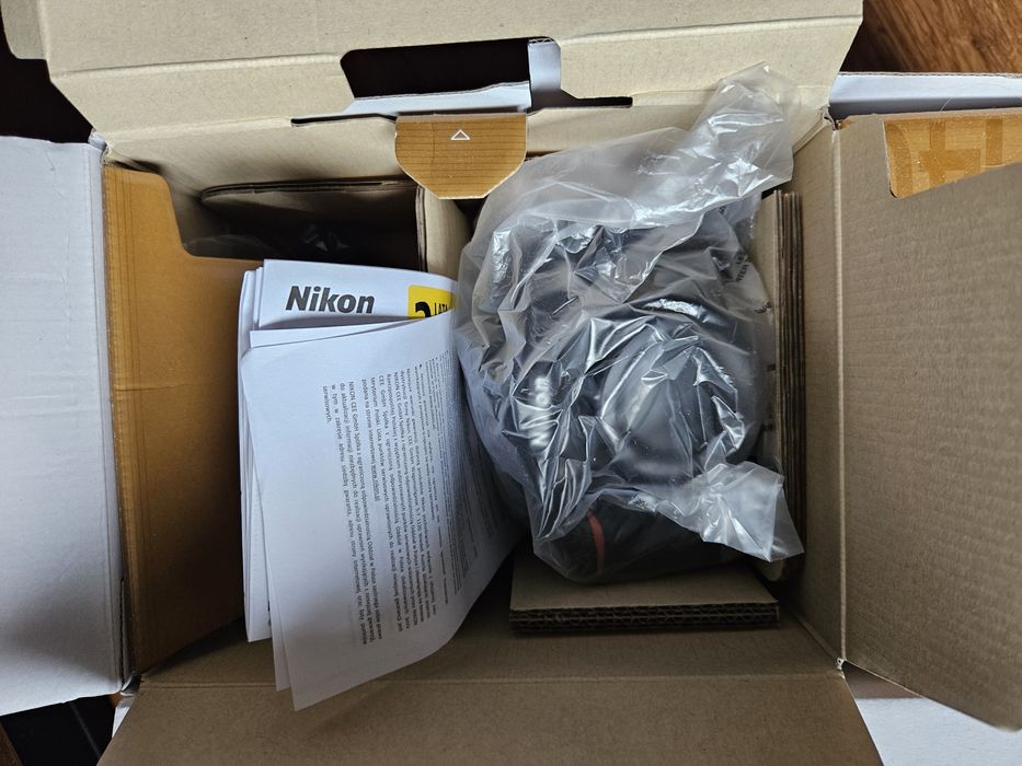 Nowy aparat fotograficzny Nikon D5600 + 18-140mm VR Kit zestaw