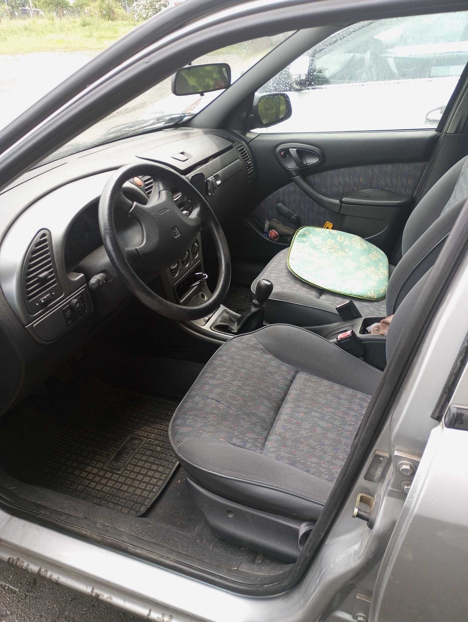 Sprzedam Citroen Xsara 2000r