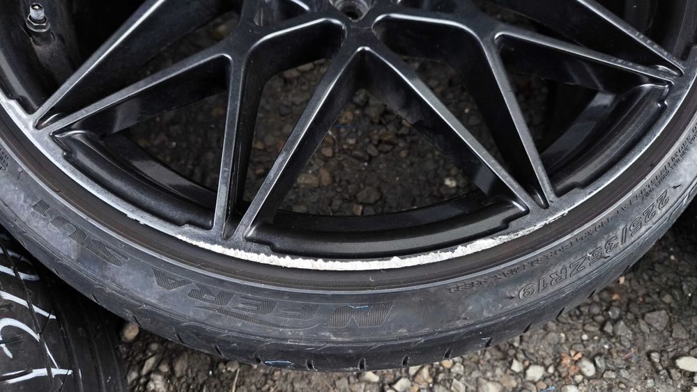 Koła Audi VW Skoda Seat Mercedes BMW 19 cali 5x112 ET45 Opony 225/35