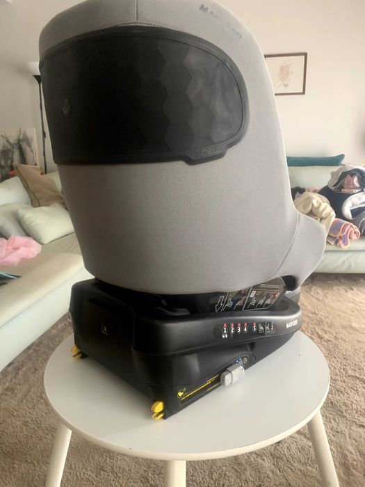 Excelente estado - Maxi-Cosi Beryl (0-25kg / 0-7 Anos) Isofix & Cinto