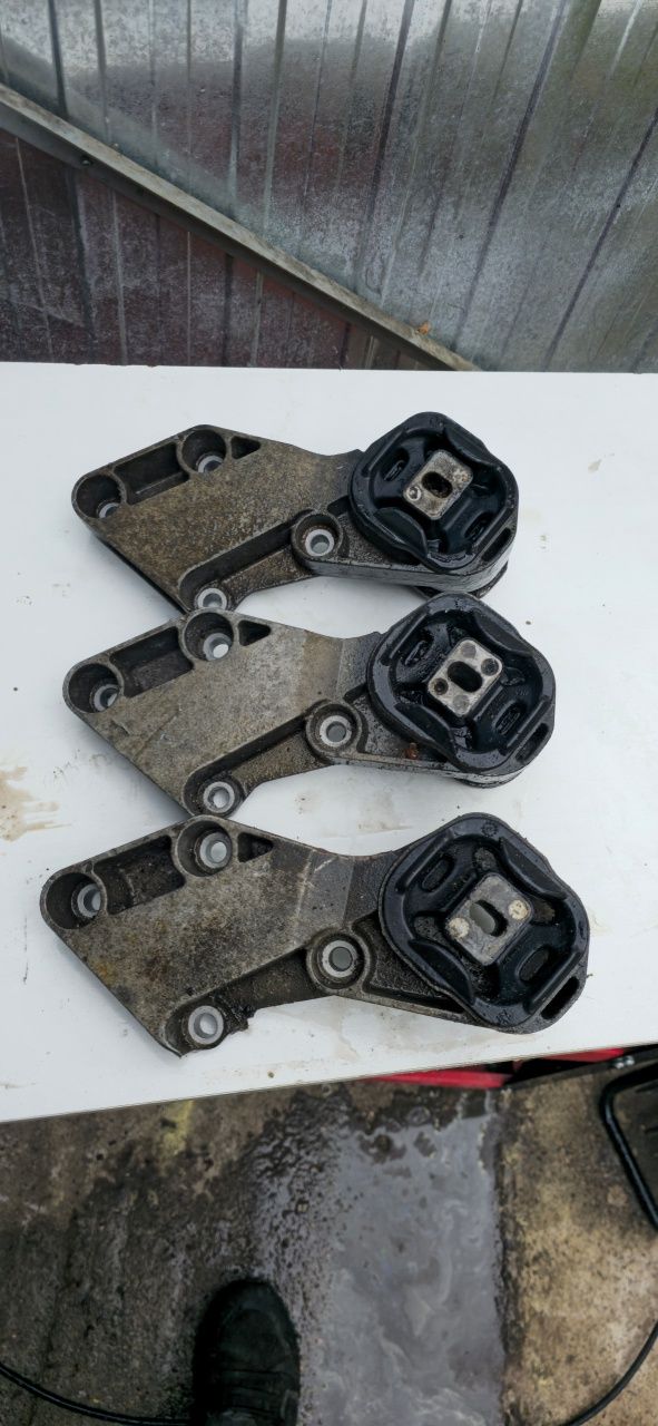 Podpora Dyfra Mostu Audi 80 B4 2.6 V6 Quattro