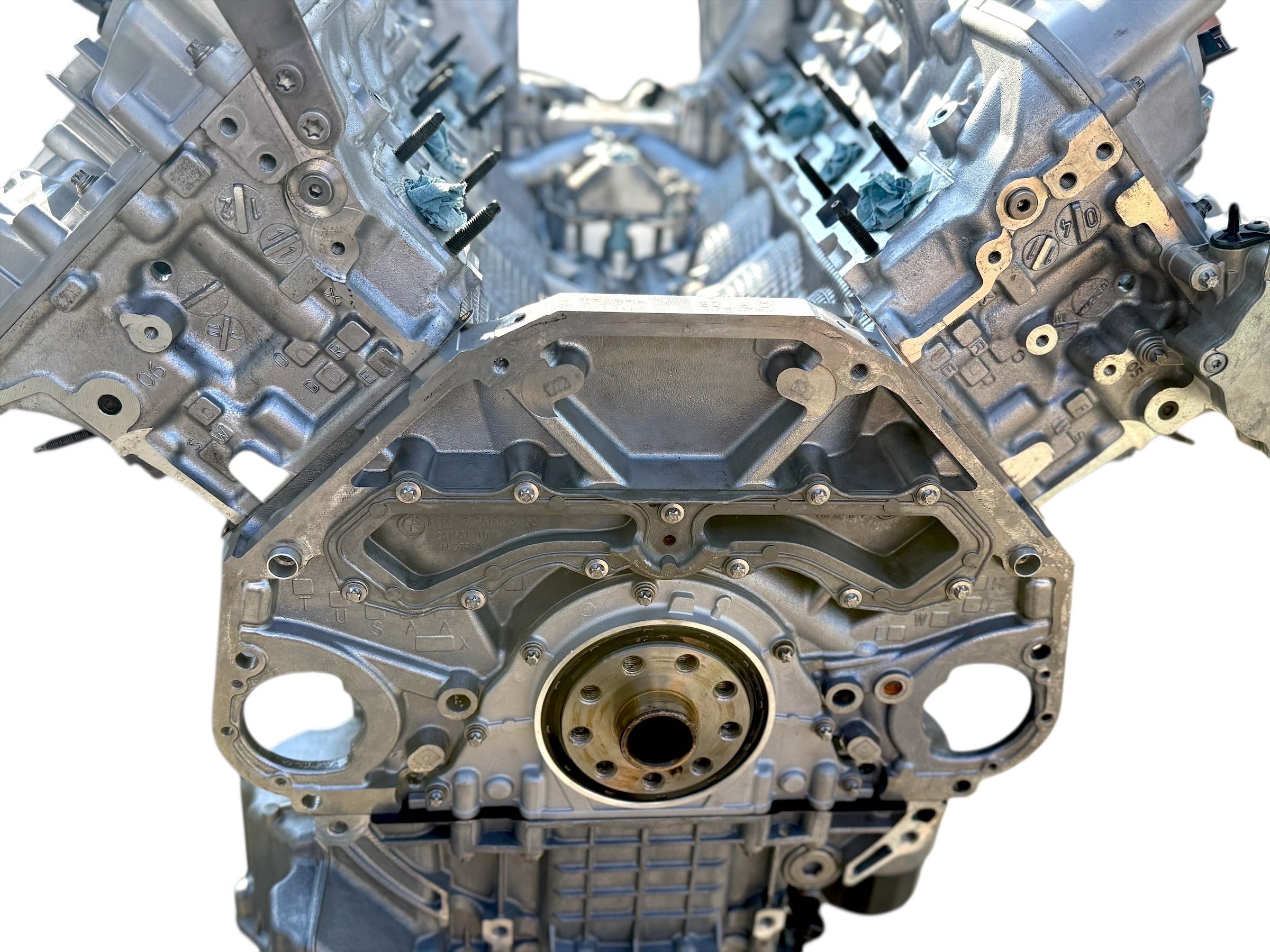 Повний сервіс Двигун BMW N63 N63B44A 4.4 300 kw 408 к.с. E70 E71 F01