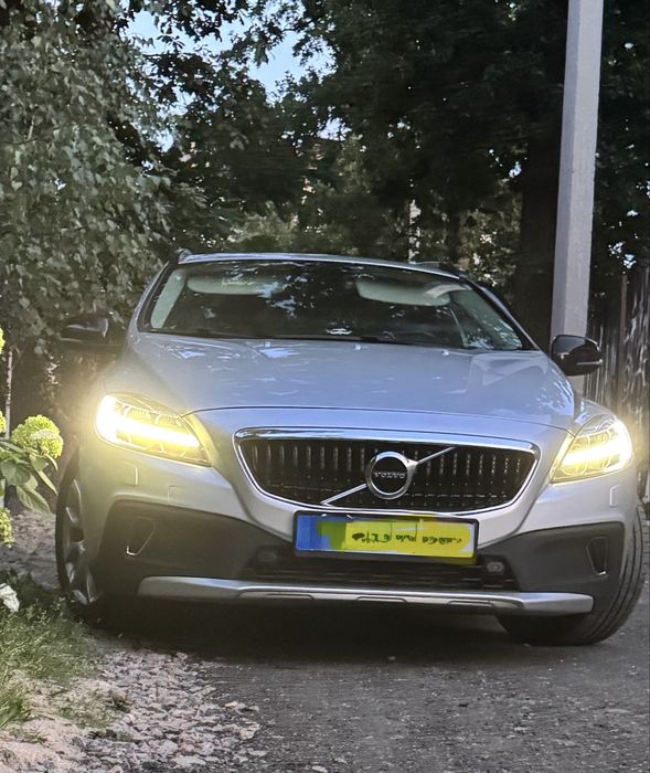 Volvo V40 Cross Country 2017