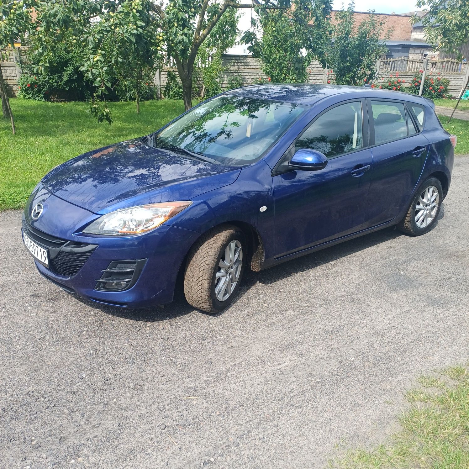 Mazda 3  1.6 benzyna