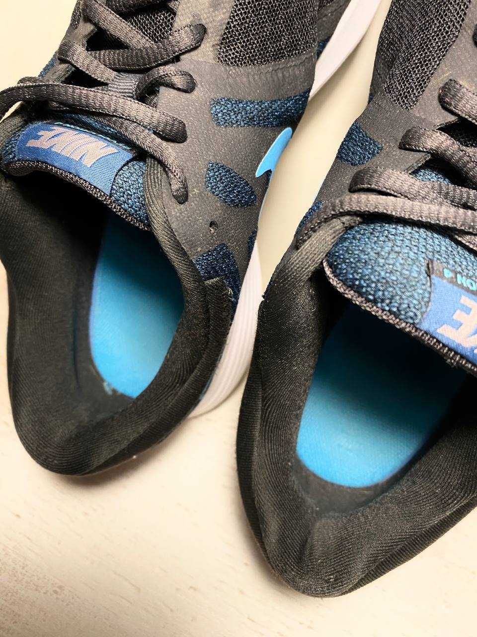 Оригінальні кросівки Nike (28.5 см)