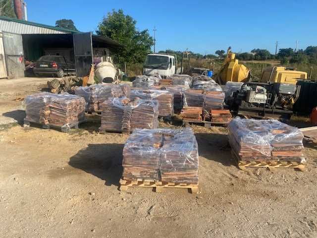 TELHAS DE CANUDO VELHAS