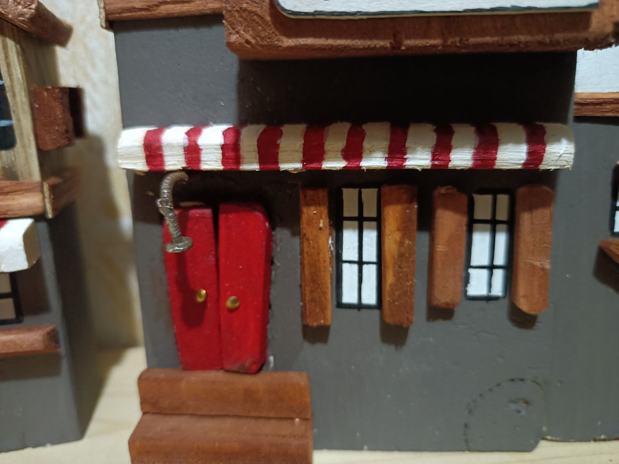 Domki drewniane hand made dekoracja na półkę