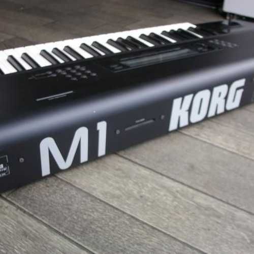 KORG M1 Синтезатор Japan