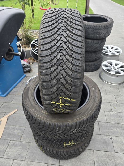 Opony zimowe Falken 205 60 r17