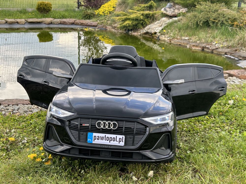 Auto na akumulator Audi e-tron 4x4 180 Watt Skóra Koła EVA Czarny