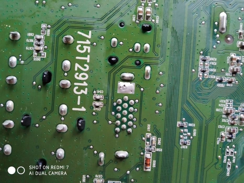 Nowa płyta główna do telewizora LCD 32 cali z tunerem i używaną Manta.