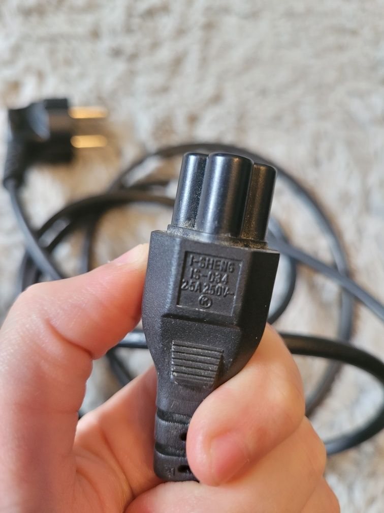 Kabel do stacjonarnego komputera