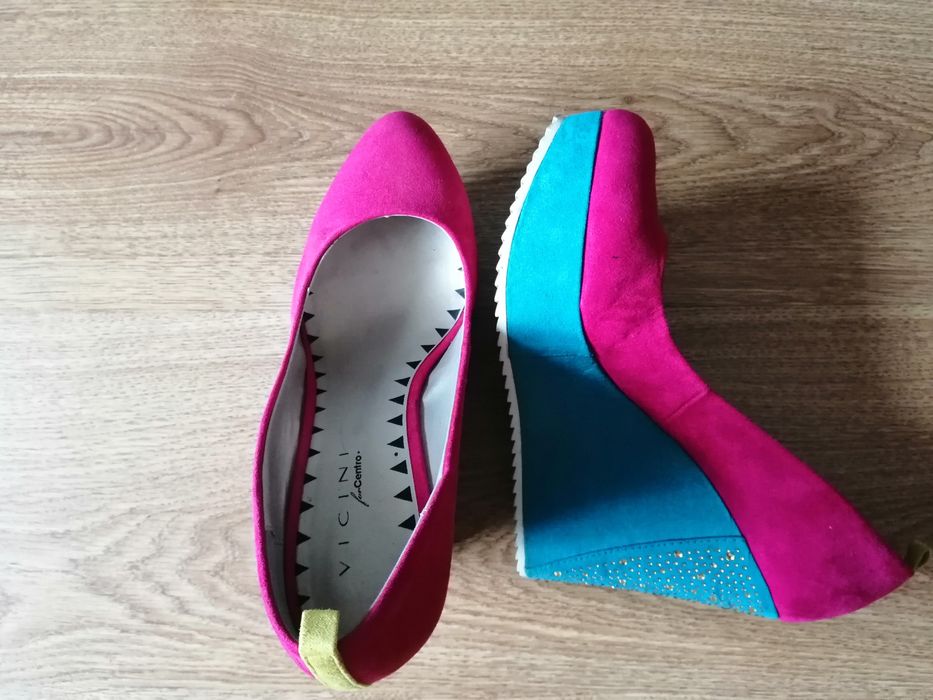 Б/у обувь в очень хорошем состоянии