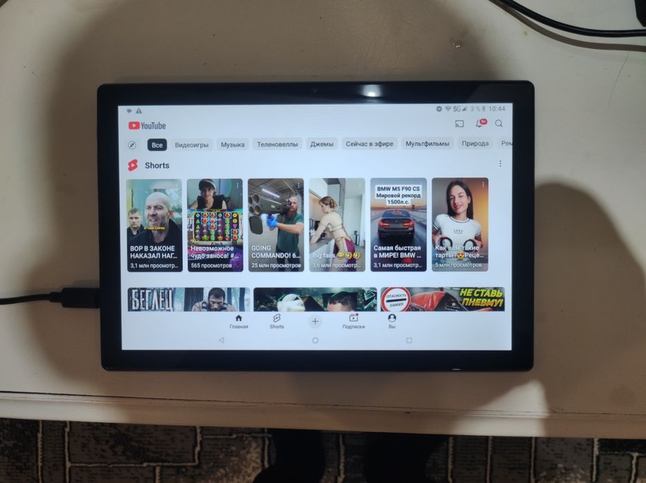 Планшет lenovo продам по ненадобности