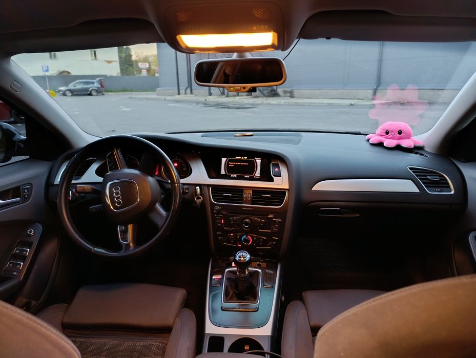 Audi A4 B8 2.0tdi 170сил 2010