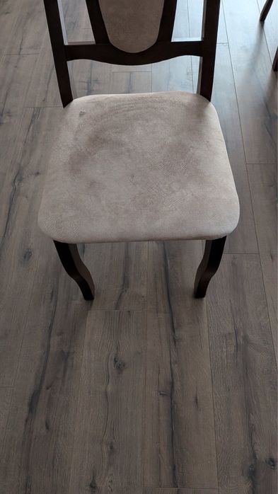 Продаю крісла для вітальні