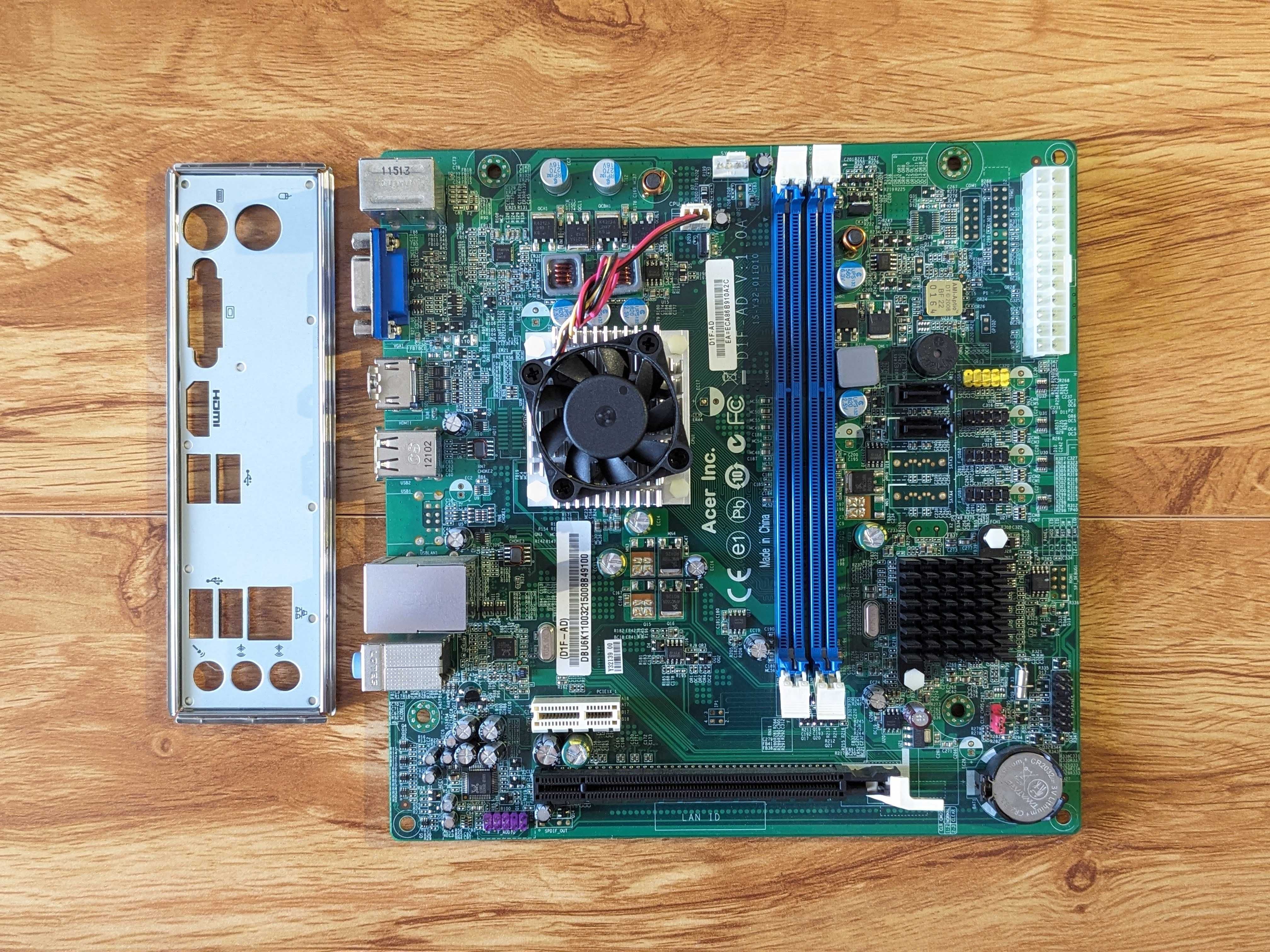 Материнська плата Acer D1F-AD AMD-E350 DDR3 mini-ITX (microATX) hdmi