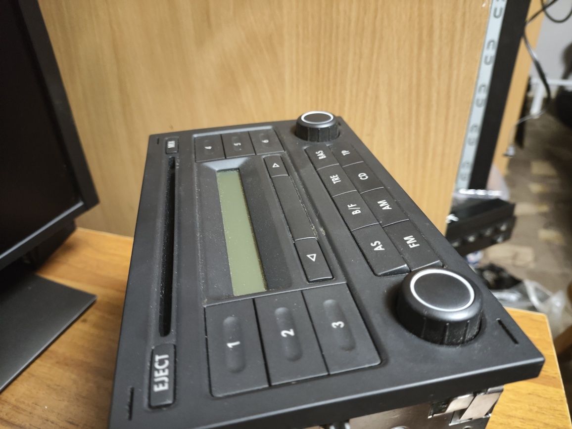 Штатная магнитола VW RCD200 2DIN CD ОРИГИНАЛ Blaupunkt