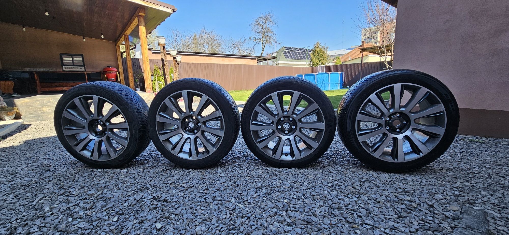 Диски Range Rover R21 5х120 ЕТ49 з Резиною