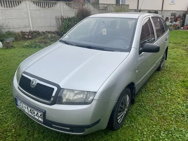 Skoda Fabia Sprzedam Skoda Fabia kombi w benzynie rok produkcji 2004