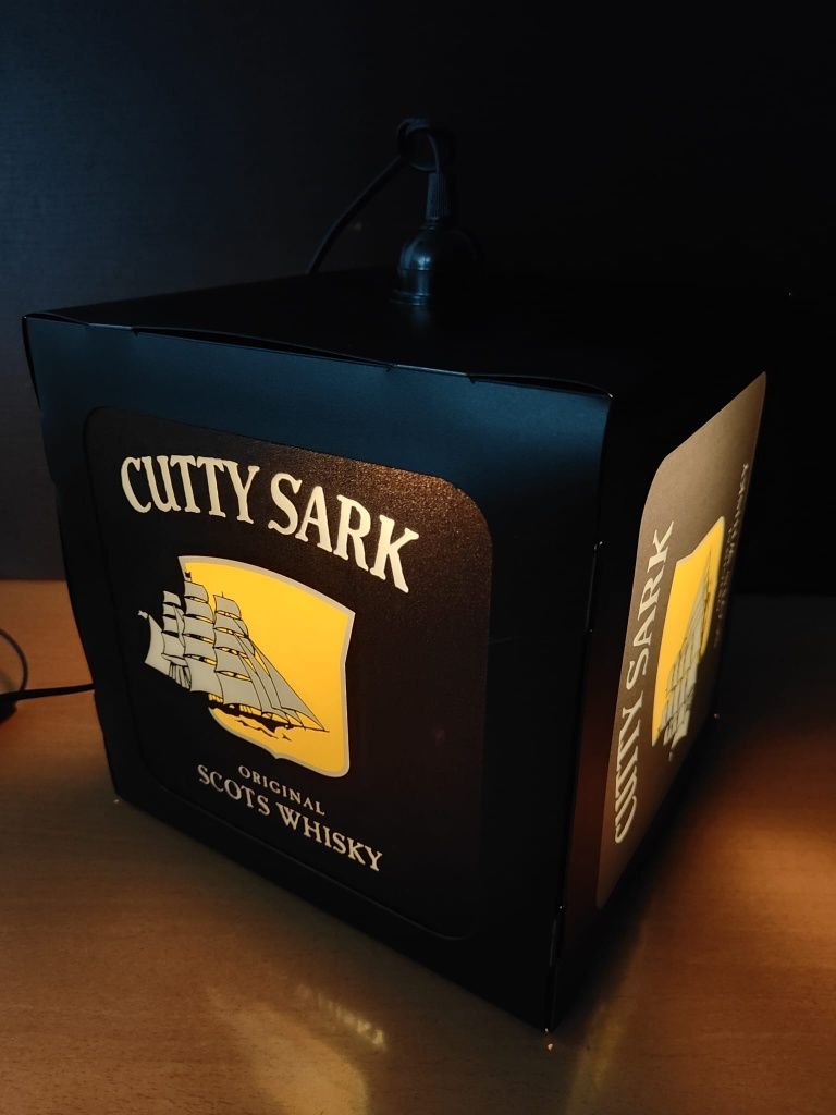 Candeeiro Cubo Cutty Sark