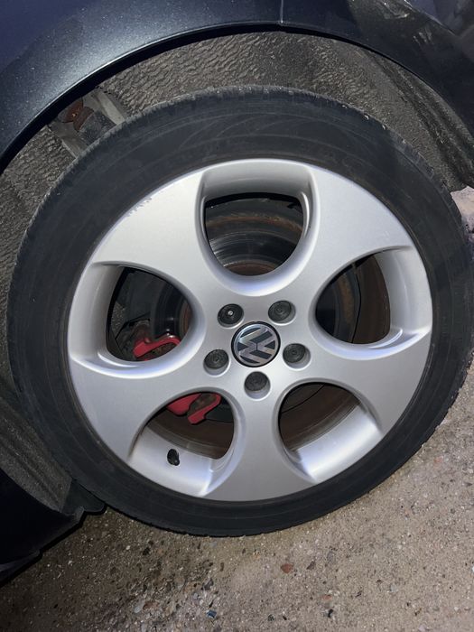 Troco jantes vw gti6 5x112  225/45/17   Por jante 18 5x112 dou acerto