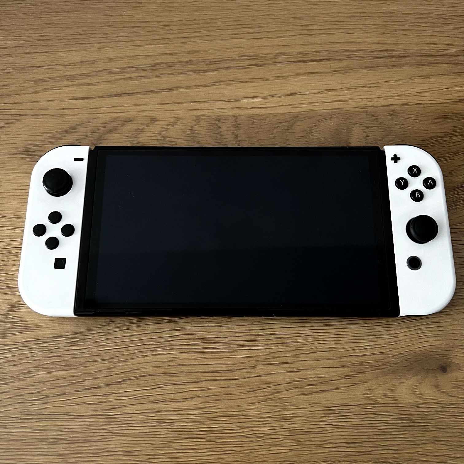 Nintendo Switch OLED + Zelda BOTW + 128GB