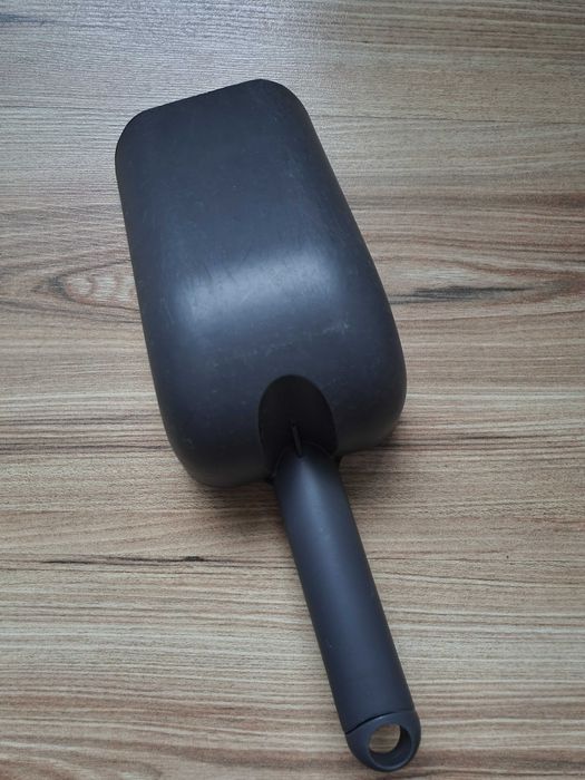 Plastikowa szufelka, łopatka do ziemi doniczkowej