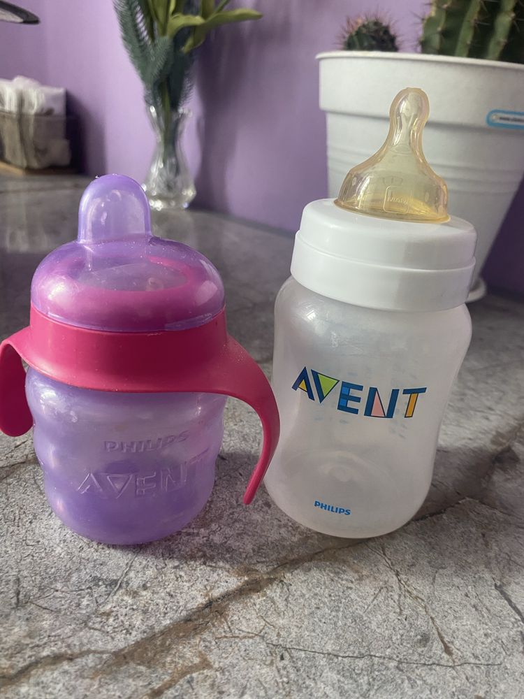 Бутылочка , поильник Avent