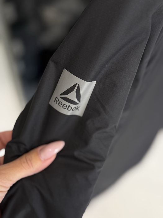 Продаю жіноча курта Reebok оригінал