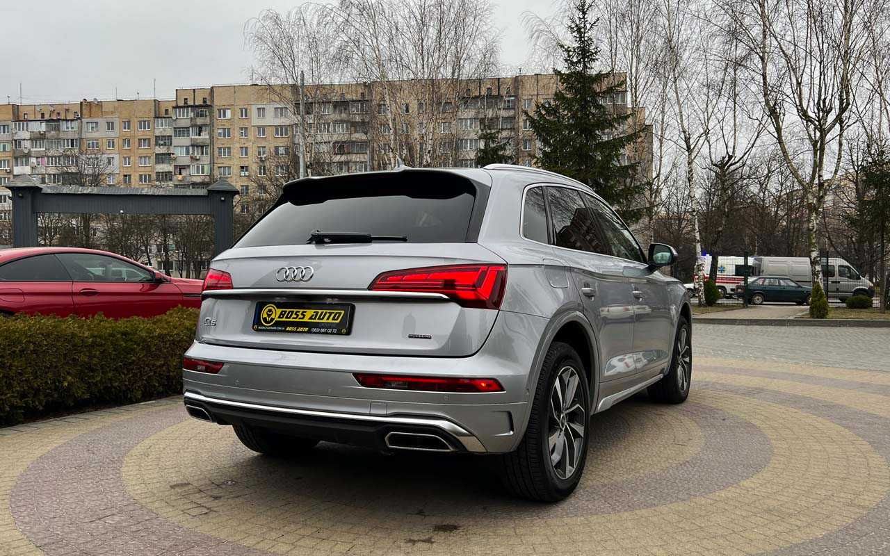 Audi Q5 2021 року