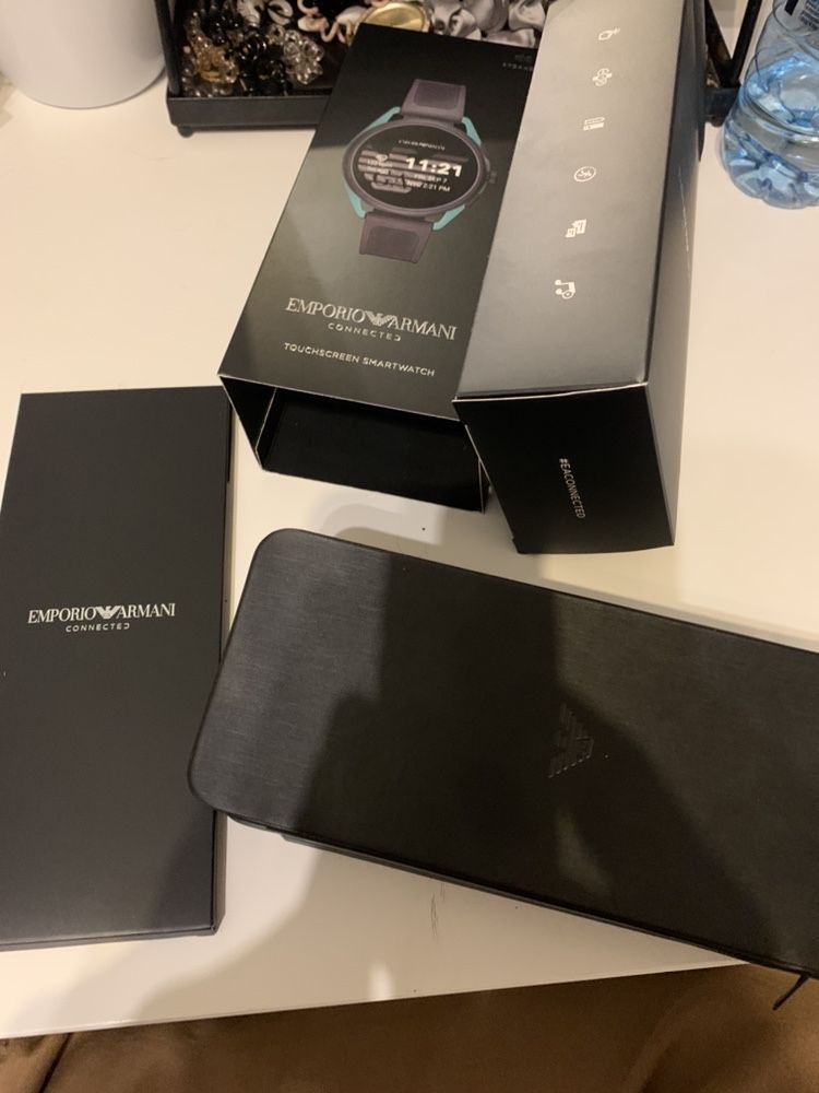SmartWatch Armani Connected.