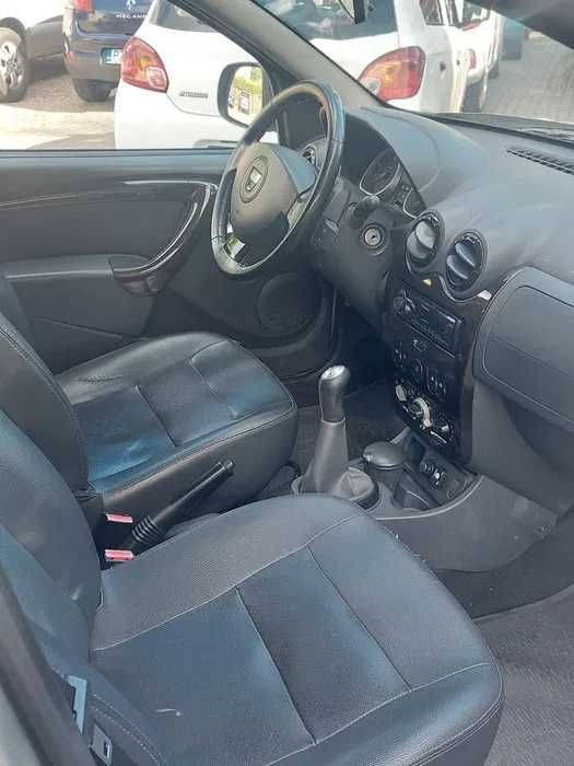 Dacia Duster Laureate 1,6 z gazem  2012 r
